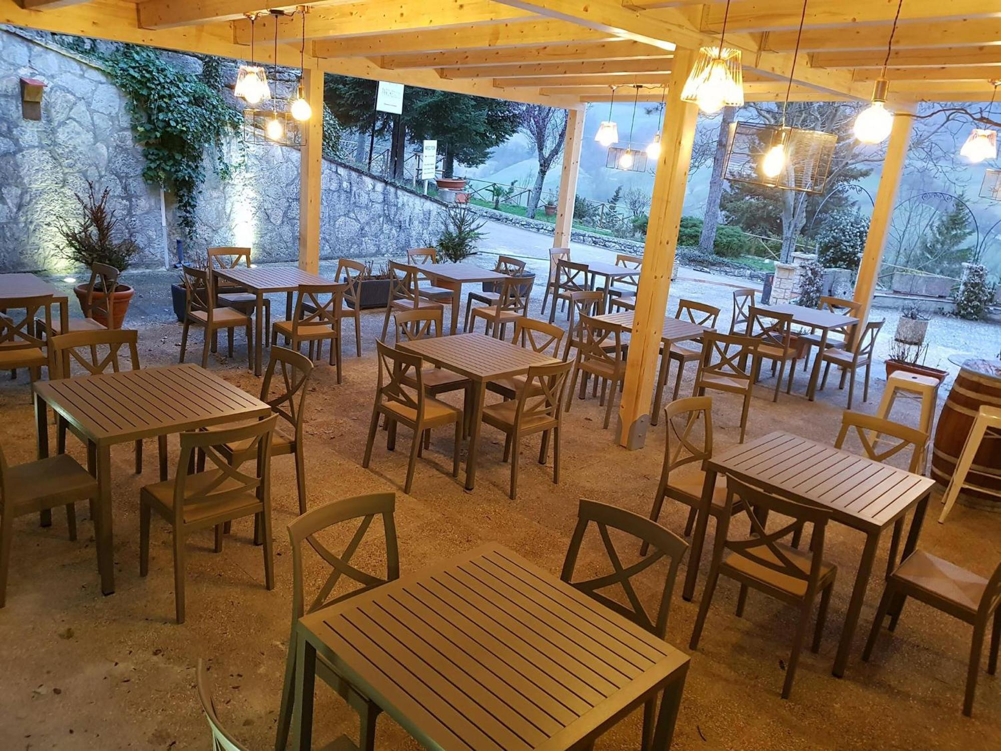 Hotel Pineta Ristorante Country House In Fabriano Campodonico  Bagian luar foto